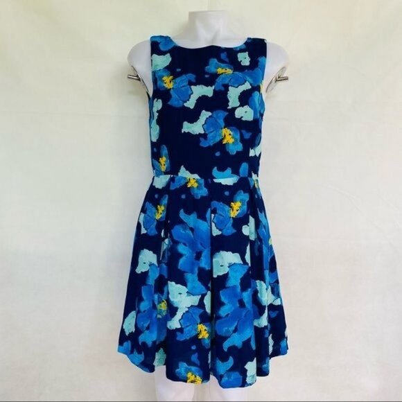 Charming Charlie Dresses & Skirts - Charming Charlie Blue Floral A-Line Sleeveless Midi Dress Size S